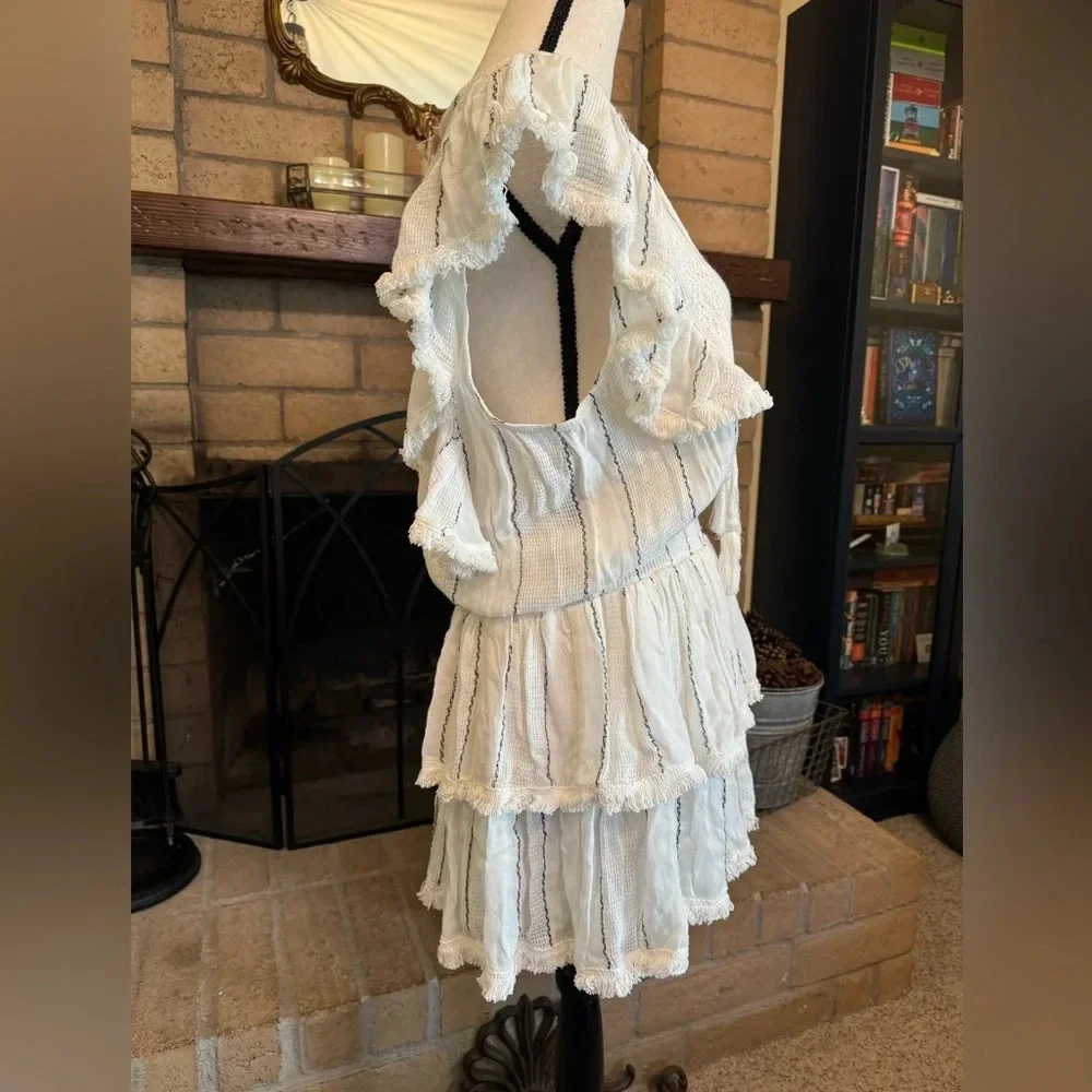 NWT SURF GYPSY Fringe Trim Ruffled Swim Cover Up - Large